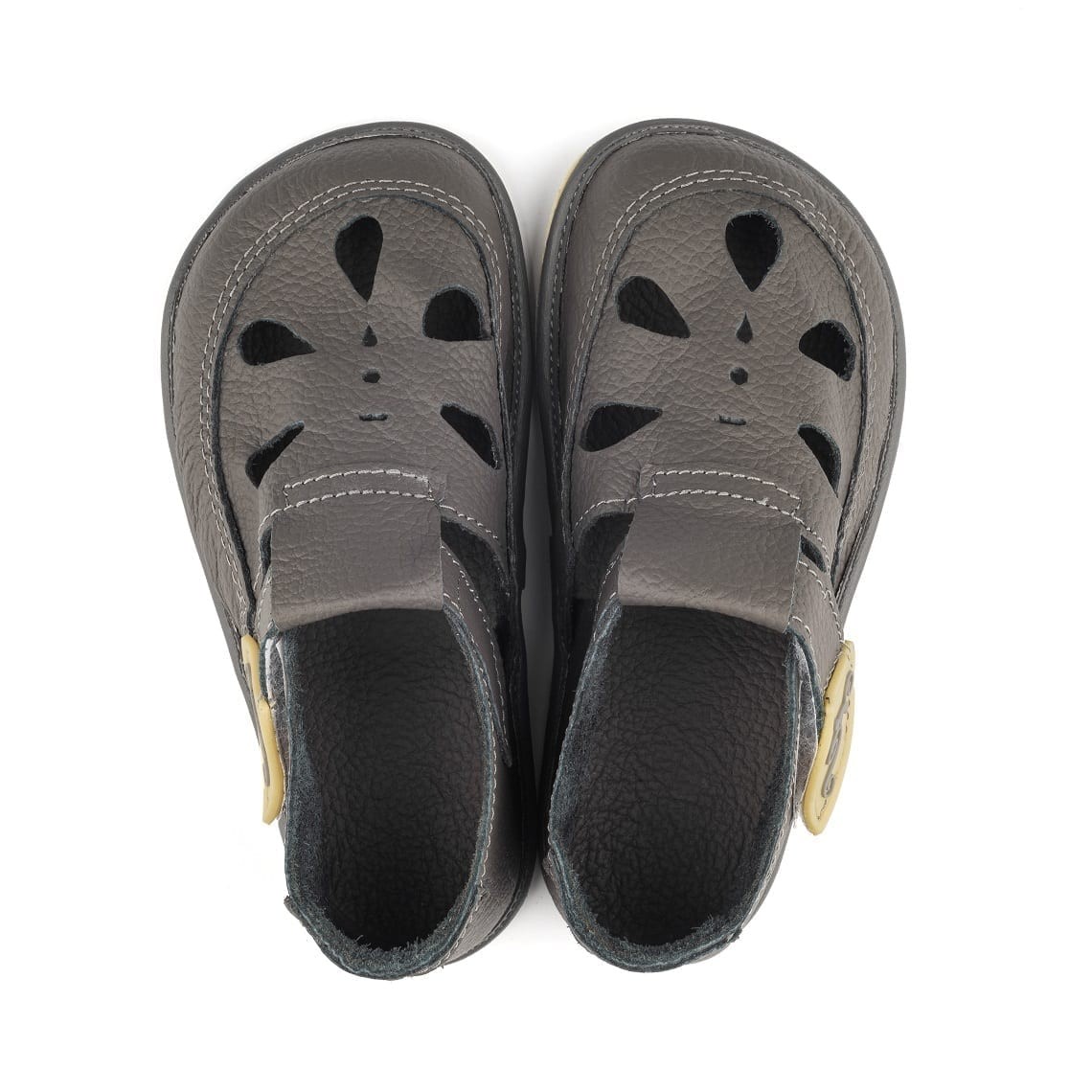 93e47f06540a40a459445fe8d4cdaf7f