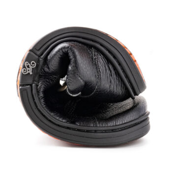 d2ce2675e68e0ac06e5976693747cc61