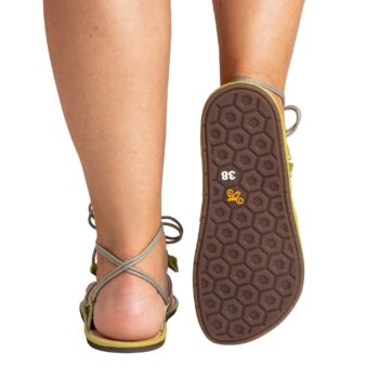 daeca4687bb34f9f6a6ed5541a051e39